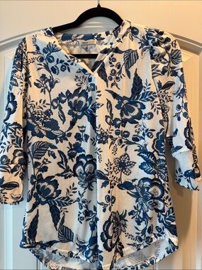 Wiholl Blue Floral V-Neck Blouse